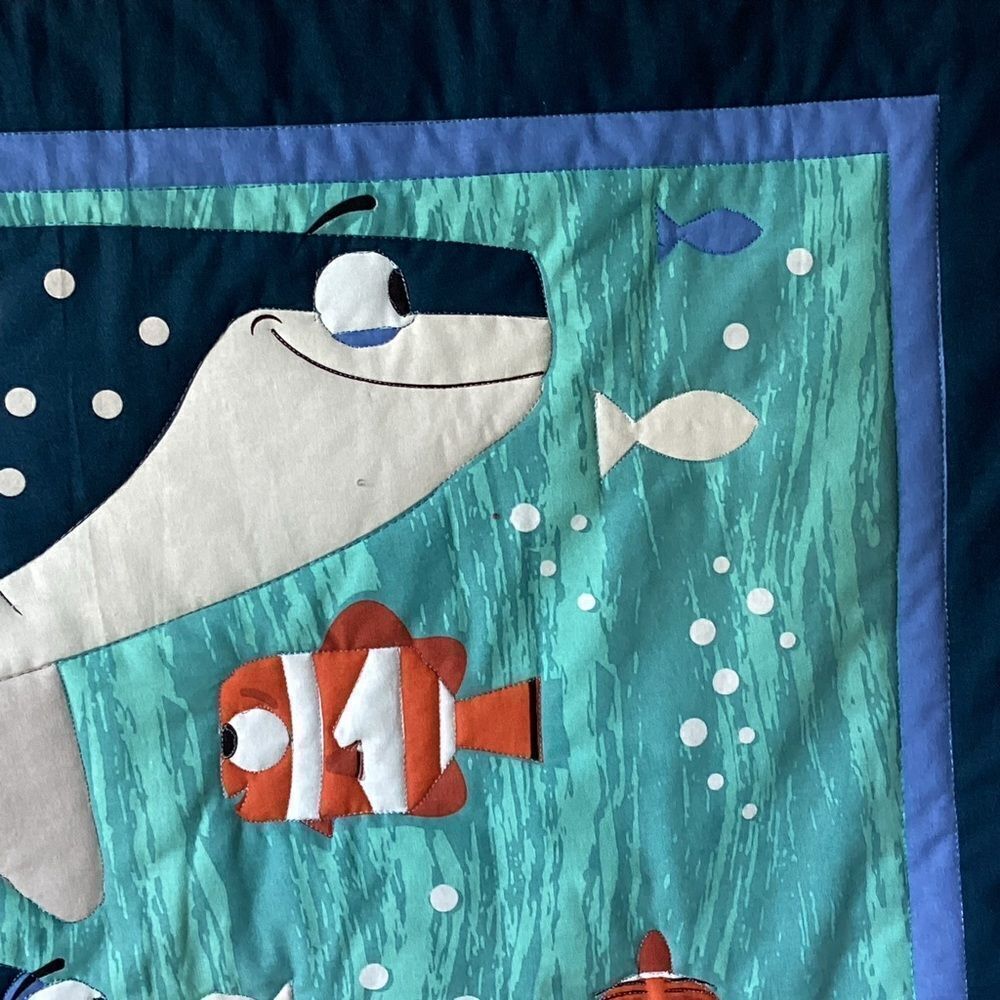 Ocean Adventure Fish Quilt - Picture 2 of 15